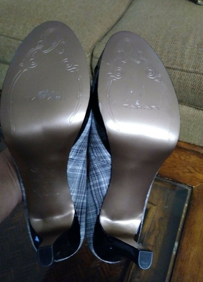 ❎SOLD❎ Tahari Laurie Cap toe Plaid Heels Pumps 10M - Picture 6 of 8